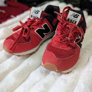 Boy's New Balance 574 size US 1